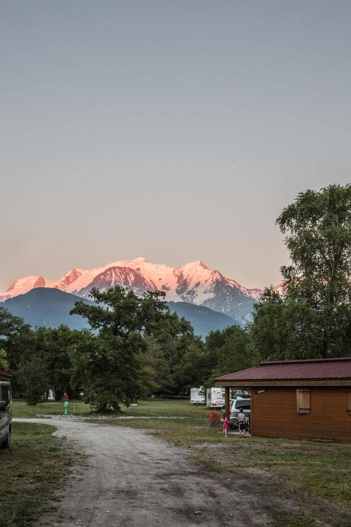Camping L'Ecureuil - Mont-Blanc Village Domancy Εξωτερικό φωτογραφία