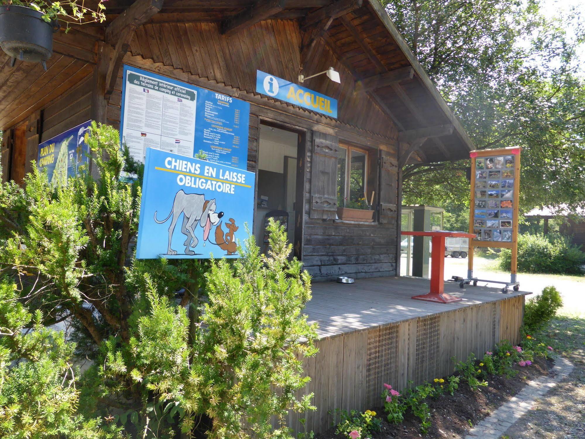 Camping L'Ecureuil - Mont-Blanc Village Domancy Εξωτερικό φωτογραφία