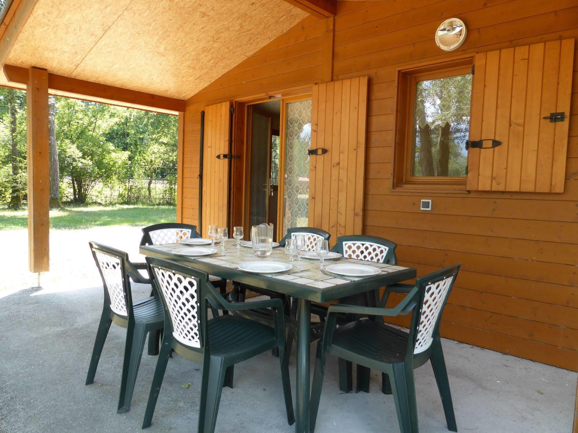 Camping L'Ecureuil - Mont-Blanc Village Domancy Εξωτερικό φωτογραφία